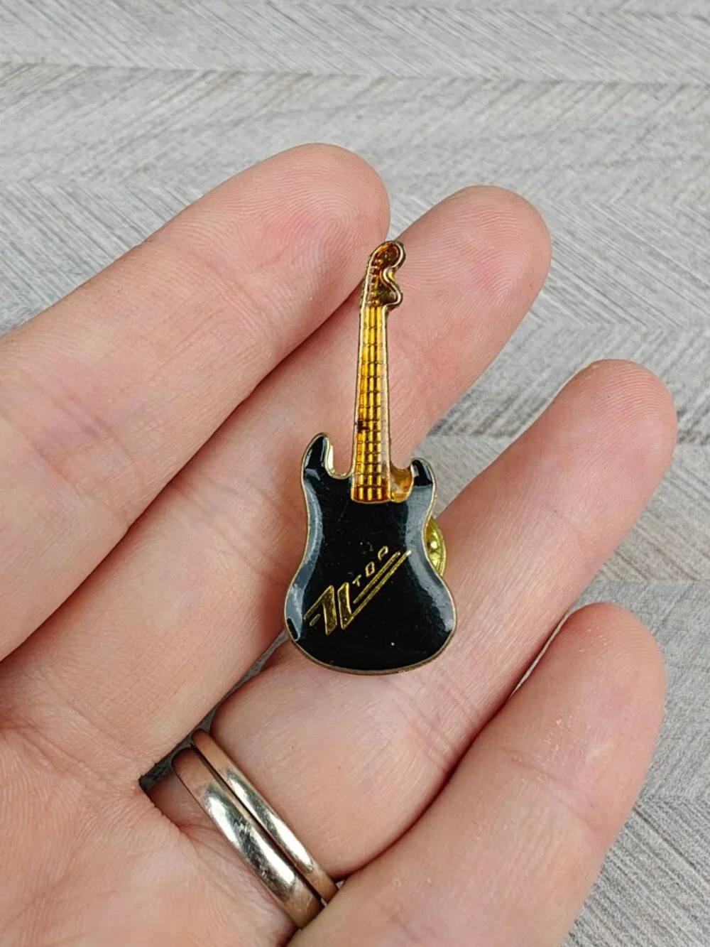 No details listed on item vintage zz